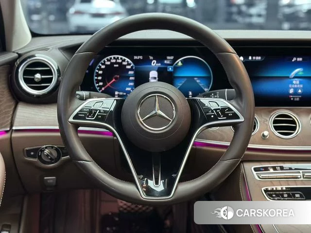 Mercedes-Benz E-Class 2021 Черный из Китая, фото 6