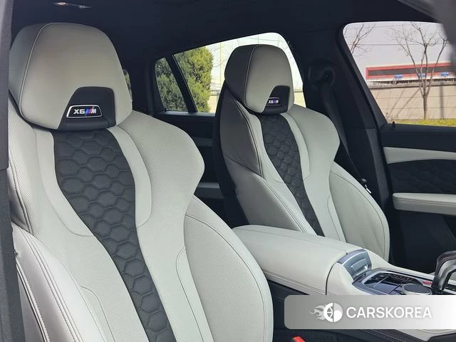 BMW X6 M 2023 Коричневый из Китая, фото 6