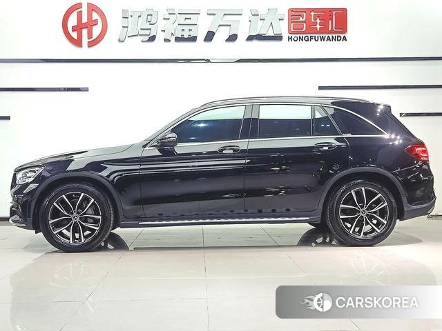 Mercedes-Benz GLC 2021 Черный из Китая, фото 6