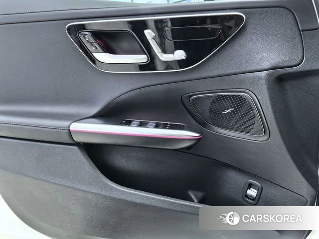 Mercedes-Benz C-class 2023 Белый из Китая, фото 6