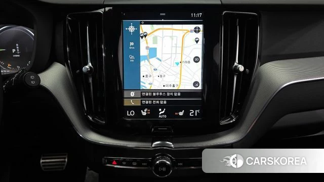 Volvo XC60 second Generation 2021 Белый из Кореи, фото 6