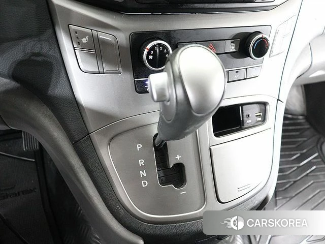 Hyundai The New Grand Starex 2021 Серебристо-серый из Кореи, фото 6