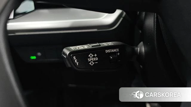 Audi Q4 e-Tron (F4) 2025 Синий из Кореи, фото 6