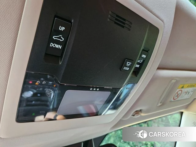 Lexus NX300h 2019 Черный из Кореи, фото 6
