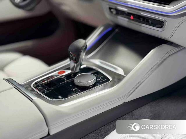 BMW XM 2026 Темно-серый из Китая, фото 6