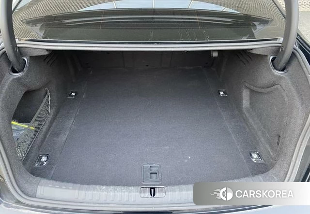 Audi A6L 2024 Черный из Китая, фото 6