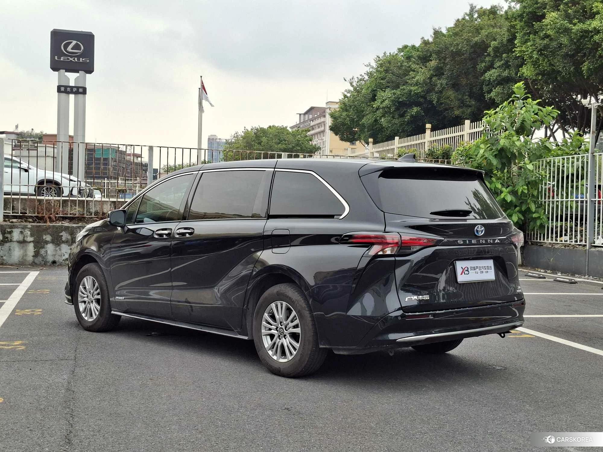 Toyota Sienna 2021 Черный из Китая, фото 6