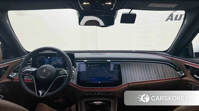 Mercedes-Benz E-Class W214 2026 Белый из Кореи, фото 6