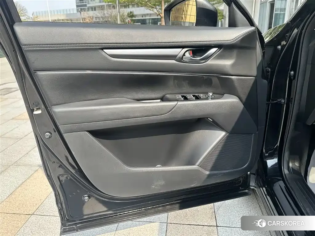 Mazda CX-5 2024 Черный из Китая, фото 6