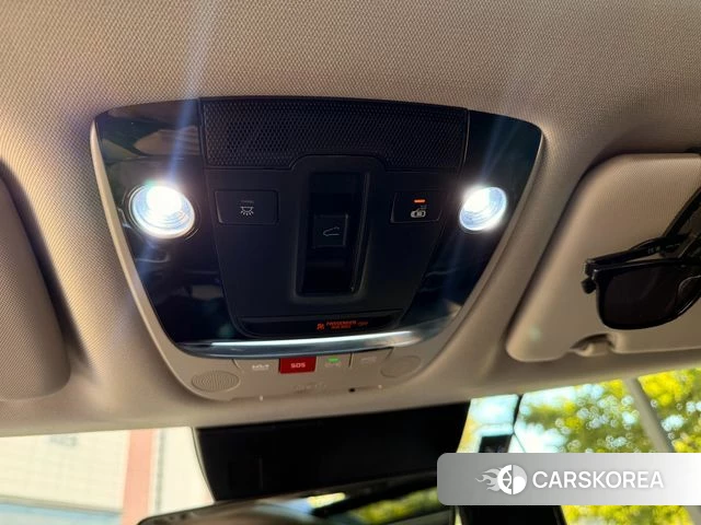 Kia Sportage 5th Generation Hybrid 2022 Черный из Кореи, фото 6