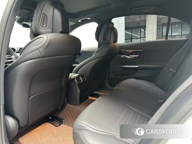 Mercedes-Benz C-class 2023 Белый из Китая, фото 6