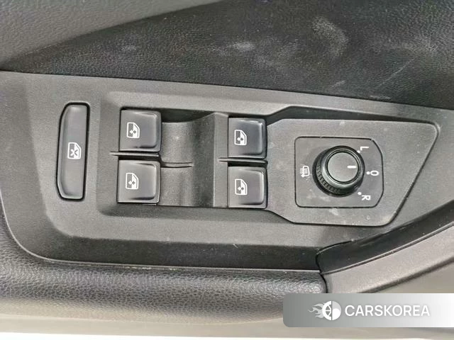 Volkswagen Tharu 2021 Белый из Китая, фото 6