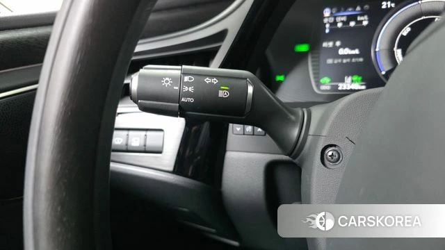 Lexus ES300h 7th generation 2023 Песочный из Кореи, фото 6