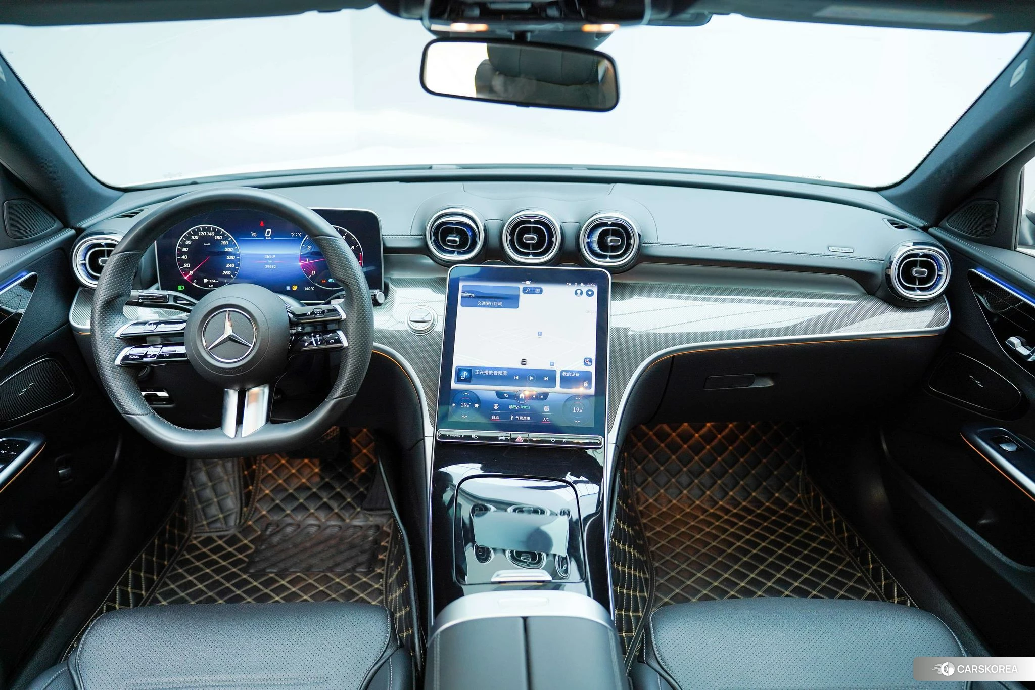 Mercedes-Benz C-class 2023 Белый из Китая, фото 6
