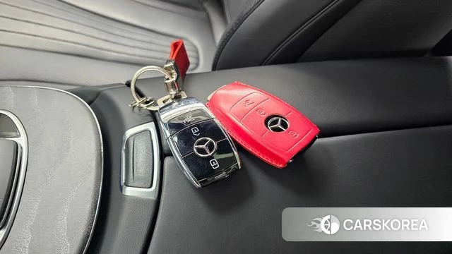 Mercedes-Benz CLS-Class C257 2021 Белый из Кореи, фото 6