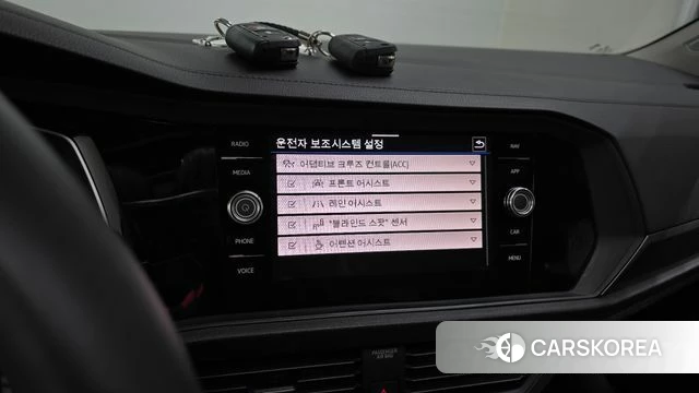 Volkswagen 7th Generation of Jetta 2021 Белый из Кореи, фото 6
