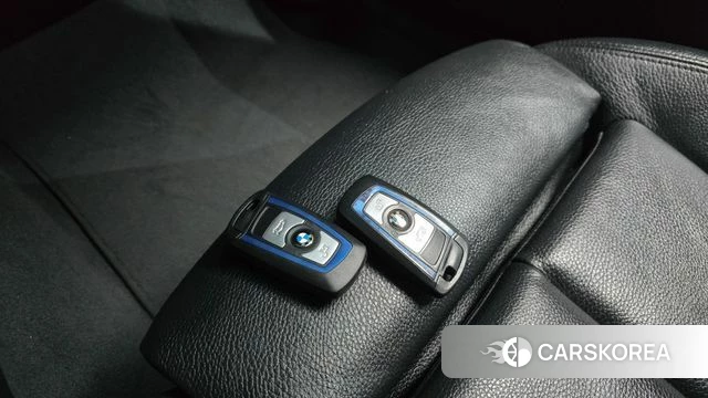 BMW 3 Series (F30) 2018 Белый из Кореи, фото 6