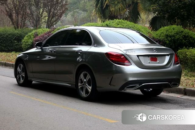 Mercedes-Benz C-class 2021 Серебристо-серый из Китая, фото 6