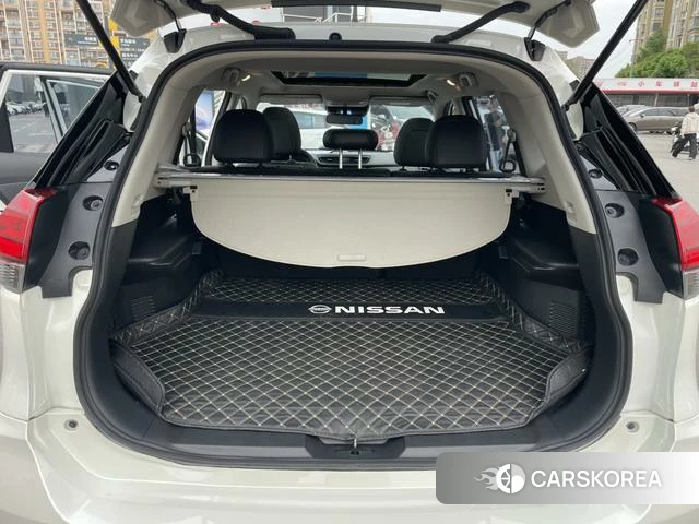 Nissan X-Trail 2023 Белый из Китая, фото 6