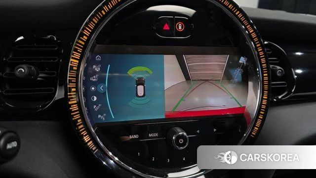 Mini Cooper 2023 Красный из Кореи, фото 6
