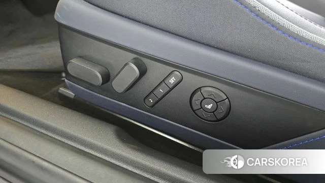 Mini Cooper Electric 4th Generation 2024 Черный из Кореи, фото 6