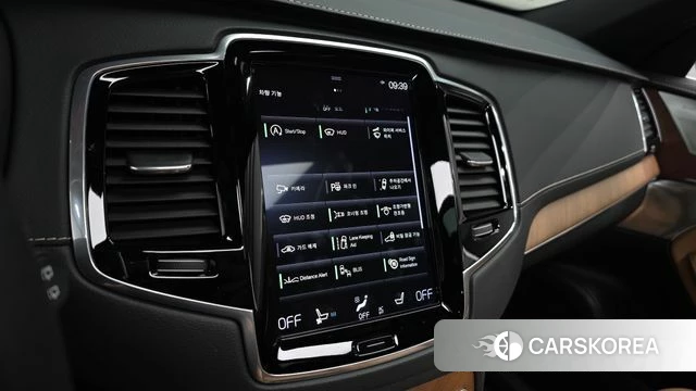Volvo XC90 second Generation 2019 Белый из Кореи, фото 6