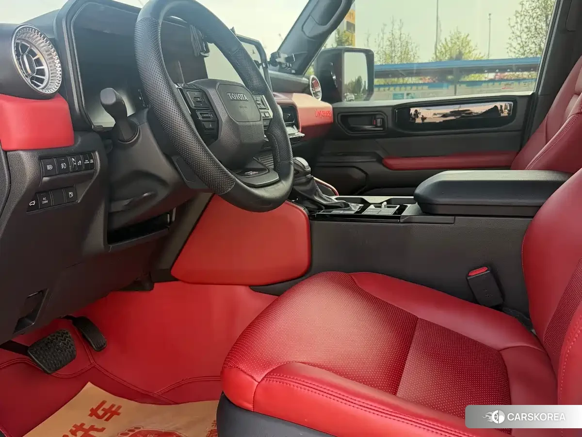 Toyota Land Cruiser 2025 Белый из Китая, фото 6