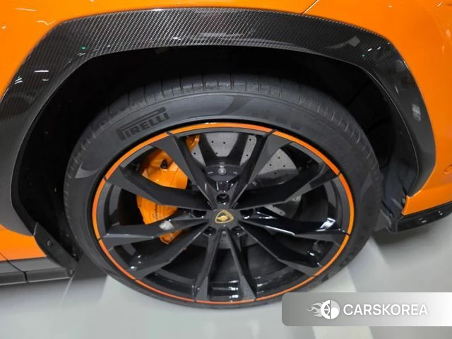 Lamborghini Urus 2022 Оранжевый из Кореи, фото 6