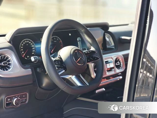 Mercedes-Benz G-Class 2025 Черный из Китая, фото 6