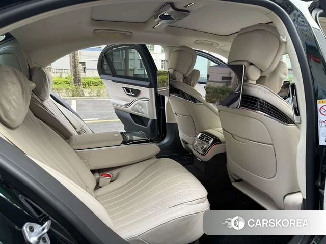 Mercedes-Benz S-Class 2022 Черный из Китая, фото 6