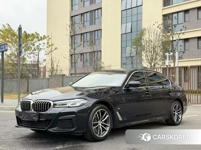 BMW 5 series 2022 Черный из Китая, фото 6