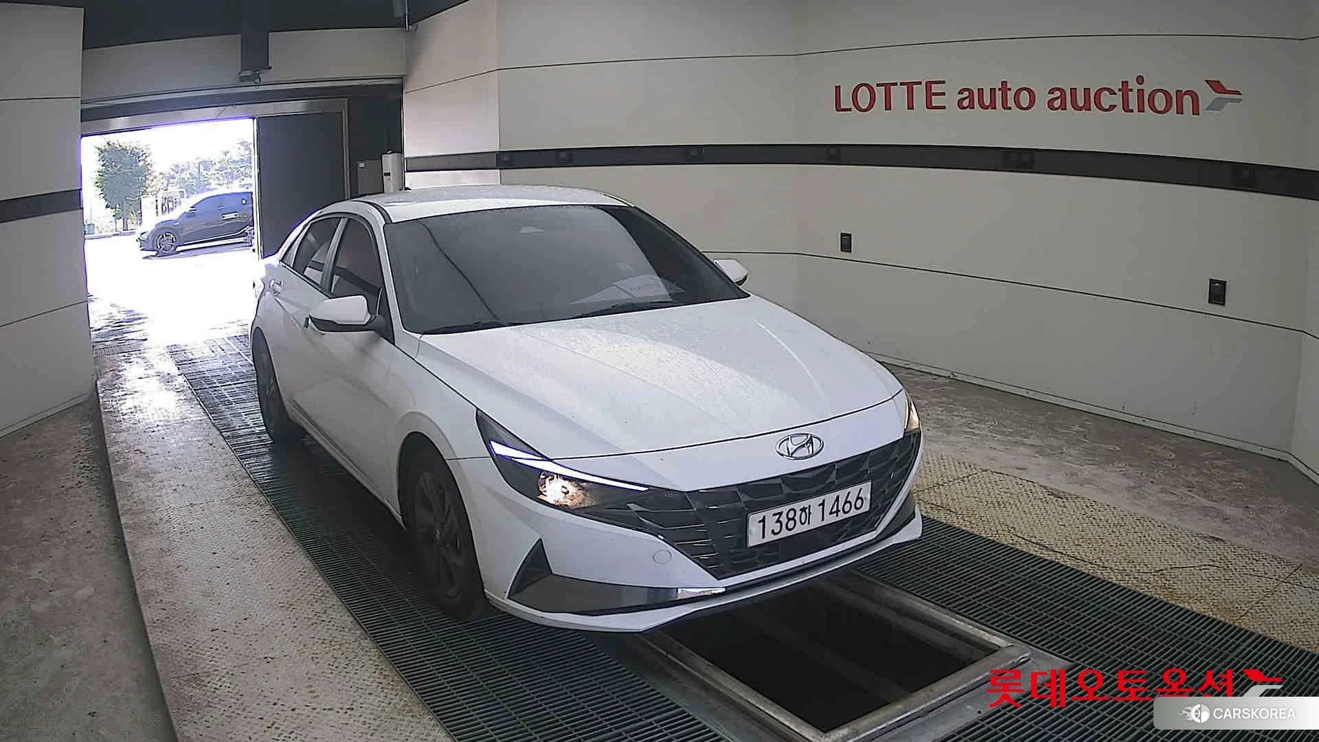 Hyundai Avante 2023 Polar White из Кореи, фото 6