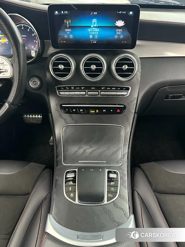 Mercedes-Benz AMG GLC 2022 Темно-серый из Китая, фото 6