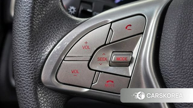 Ssangyong Tivoli Armor 2018 Белый из Кореи, фото 6