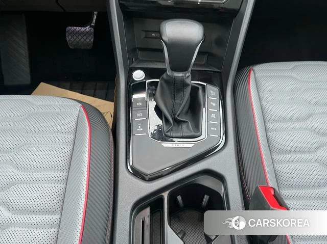 Volkswagen Tiguan L 2022 Черный из Китая, фото 6