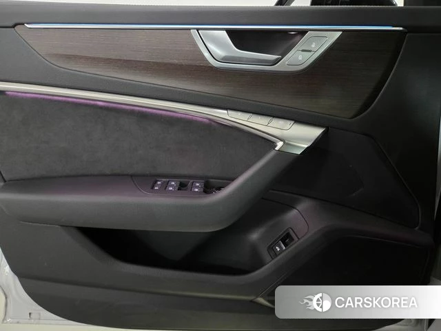 Audi A6 (C8) 2025 Белый из Кореи, фото 6