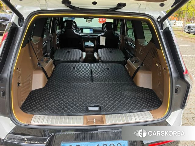 Kia EV9 2023 Белый из Кореи, фото 6