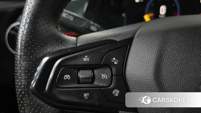 Chevrolet (GM Daewoo) Trax Crossover 2023 Белый из Кореи, фото 6