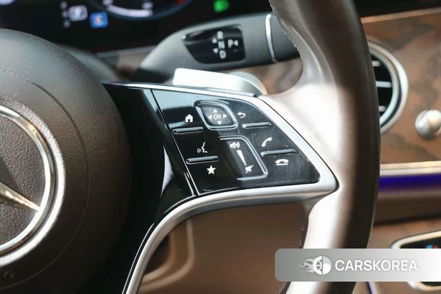 Mercedes-Benz E-Class 2023 Черный из Китая, фото 6