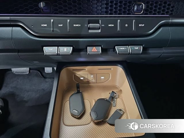 Kia Tasman 2025 Темно-зеленый из Кореи, фото 6
