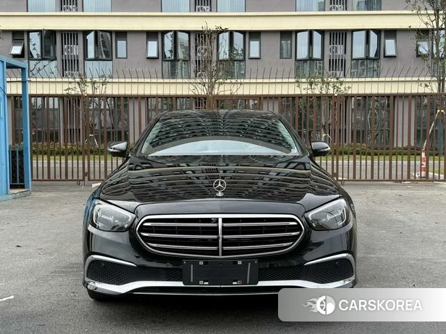 Mercedes-Benz E-Class 2022 Черный из Китая, фото 6