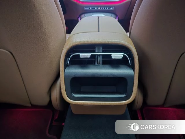 Mercedes-Benz E-Class W214 2026 Белый из Кореи, фото 6
