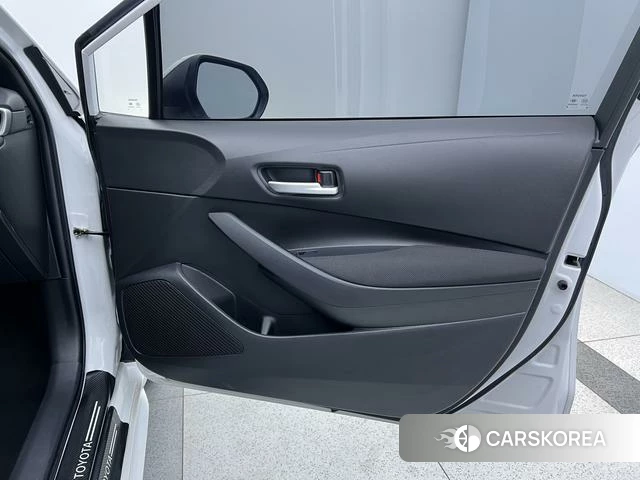 Toyota Levin 2021 Белый из Китая, фото 6