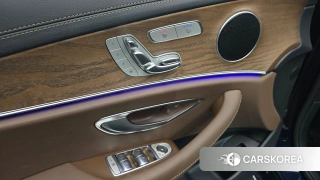 Mercedes-Benz E-Class W213 2021 Синий из Кореи, фото 6