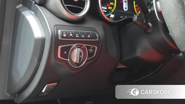 Mercedes-Benz C-Class W205 2020 Белый из Кореи, фото 6