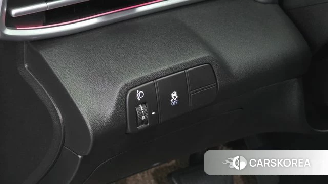 Hyundai The New Avante (CN7) 2025 Серебристо-серый из Кореи, фото 6