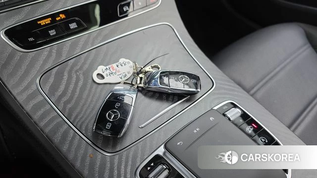 Mercedes-Benz E-Class W213 2022 Черный из Кореи, фото 6
