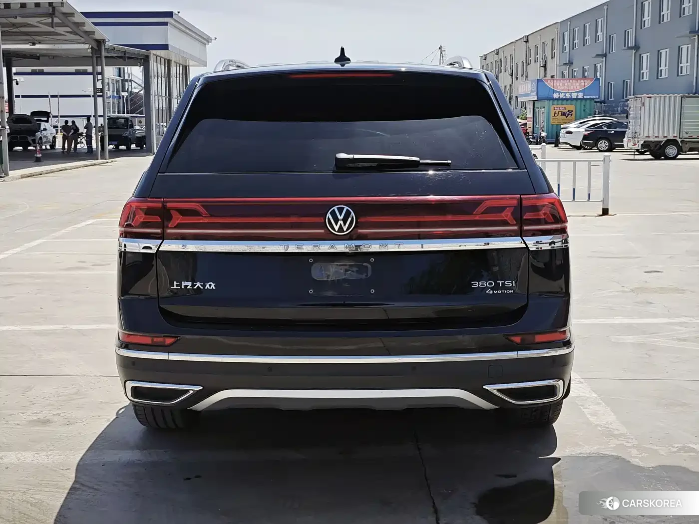 Volkswagen Touareg 2024 Черный из Китая, фото 6