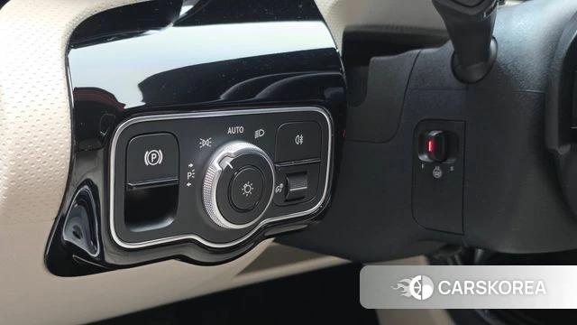 Mercedes-Benz A-Class W177 2024 Белый из Кореи, фото 6