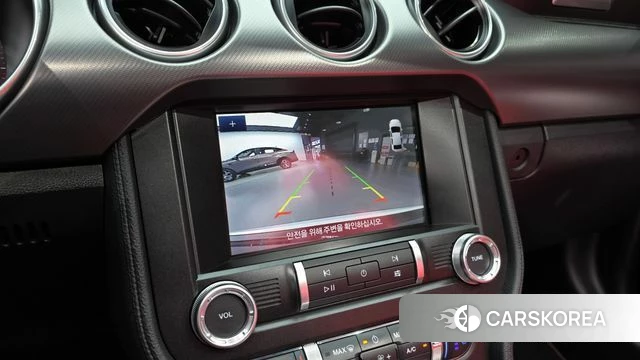 Ford Mustang 2021 Белый из Кореи, фото 6